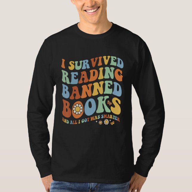 Camiseta Groovy I Survived Reading Banned Books Book  Booka (Anverso)