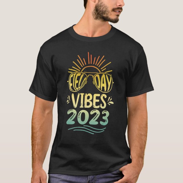 Camiseta Groovy It s Field Day Vibes   For Teacher Kid 2023 (Anverso)