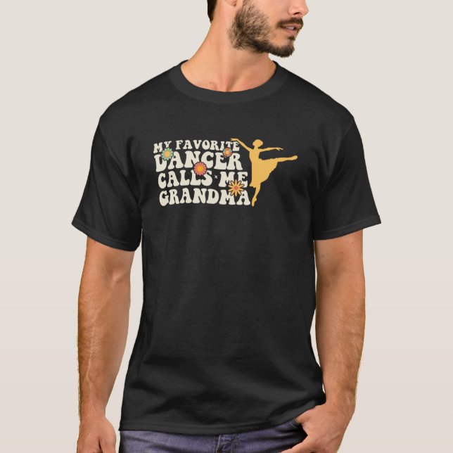 Camiseta Groovy mi bailarina favorita me llama abuela baila (Anverso)