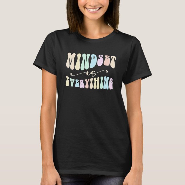 Camiseta Groovy MINDSET TODO EL FUTURO Millionario en Tr (Anverso)