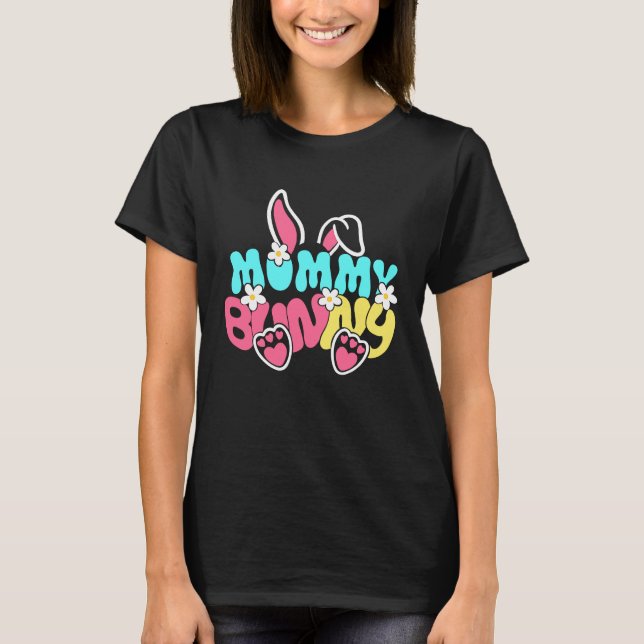 Camiseta Groovy Mommy Bunny  Happy Easter Mother's Day 2023 (Anverso)