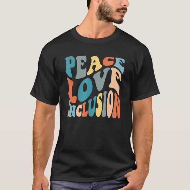 Camiseta Groovy Peace Love Inclusion SPED Squad Special Ed  (Anverso)
