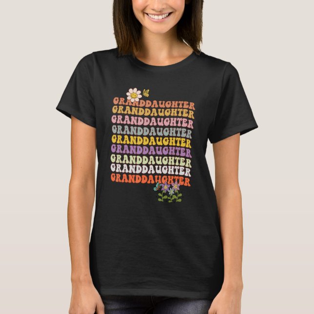Camiseta Groovy retro Abuela ondeando palabras con flores (Anverso)