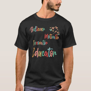 Camiseta Groovy Retro Believer Motivator Innovator Educator