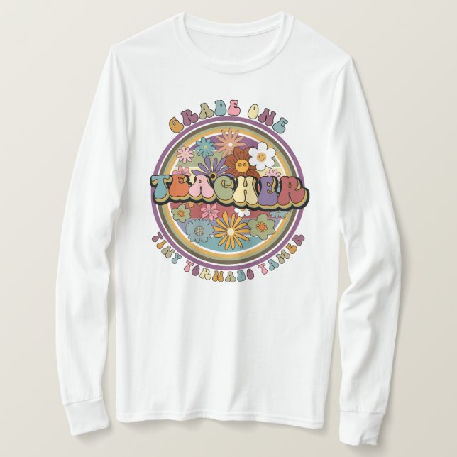 Camiseta Groovy Retro Floral Daisy Nombre del profesor de p (Anverso del diseño)