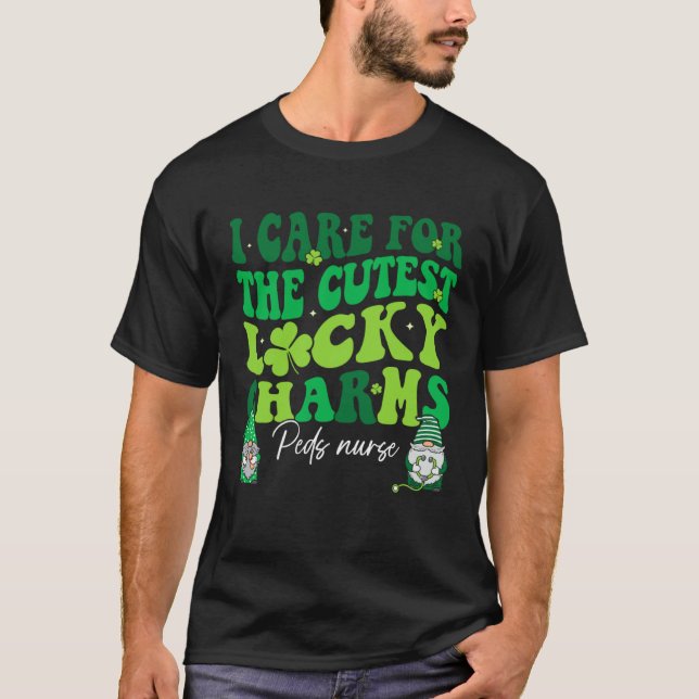Camiseta Groovy Retro Peds Nurse St Patrick s Day Pediatric (Anverso)