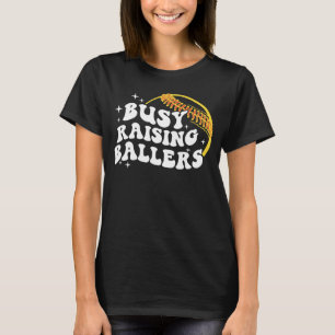 Camiseta Groovy Softball Mamá Mamá Mujeres ocupadas criando