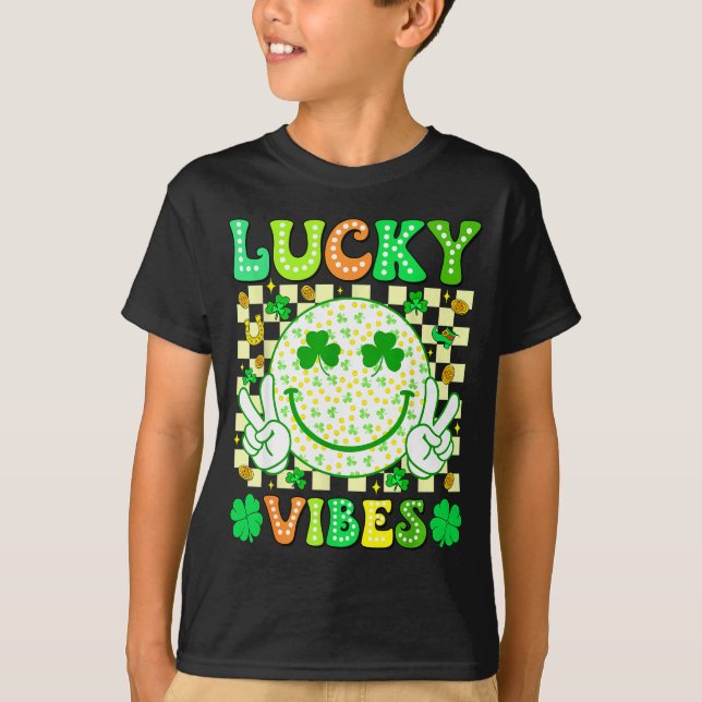 Camiseta Groovy St Patricks Day Lucky Vibes Shamrock Women  (Anverso)