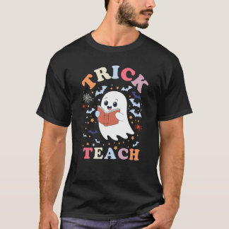 Camiseta Groovy Teacher Halloween Trick o Teach