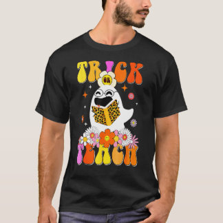 Camiseta Groovy Trick O Teach Cute Ghost Teachee Hallowee