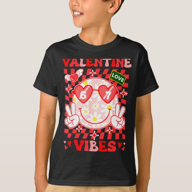 Camiseta Groovy Valentine Vibes Happy Valentine's Day Girl  (Anverso)