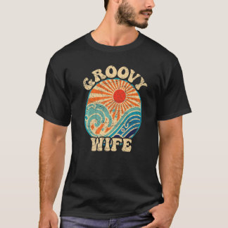 Camiseta Groovy Wife 70s Aesthetic Nostalgia 1970's Retro W