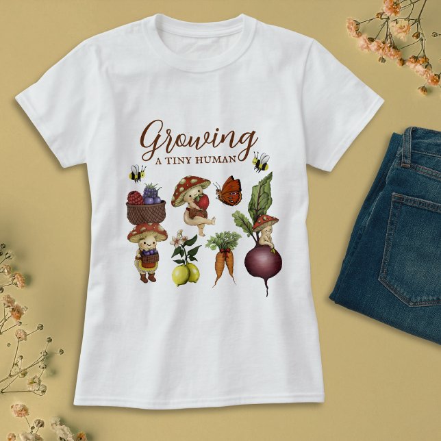 Camiseta Growing a Tiny Human Baby Shower Mom-to-Be (Subido por el creador)