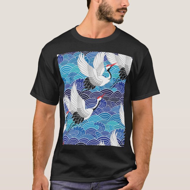 Camiseta Grúa japonesa: Patrón de pájaro ordenado. (Anverso)