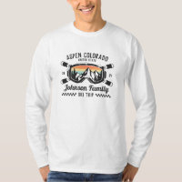 Grupo de viaje de esquí de amigos de familia perso