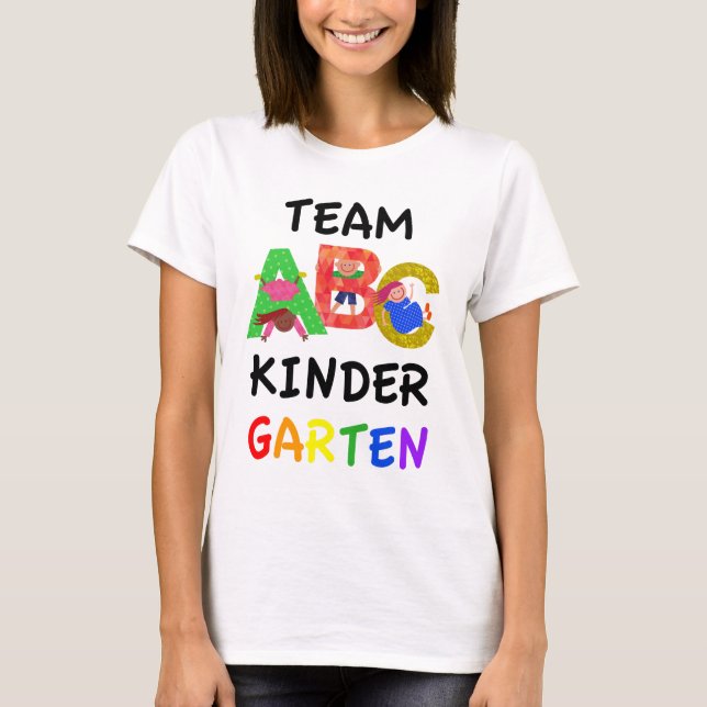 Camiseta Guardería del equipo de nuevo a la escuela ABC (Anverso)