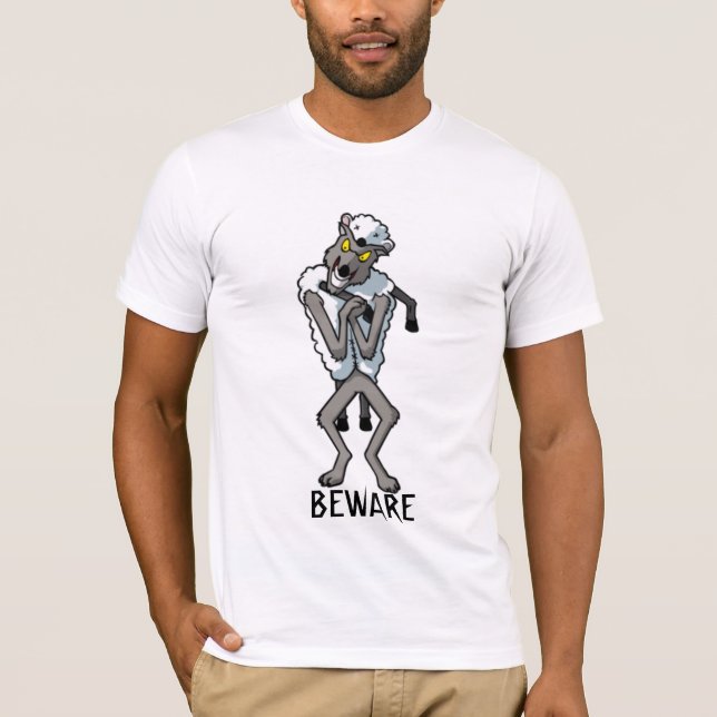 Camiseta GUÁRDESE de los lobos EN ROPA de las OVEJAS (Anverso)