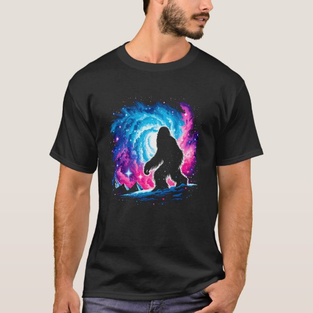 Camiseta Guay Cosmic Yeti Galaxy Graphic Space Art (Anverso)