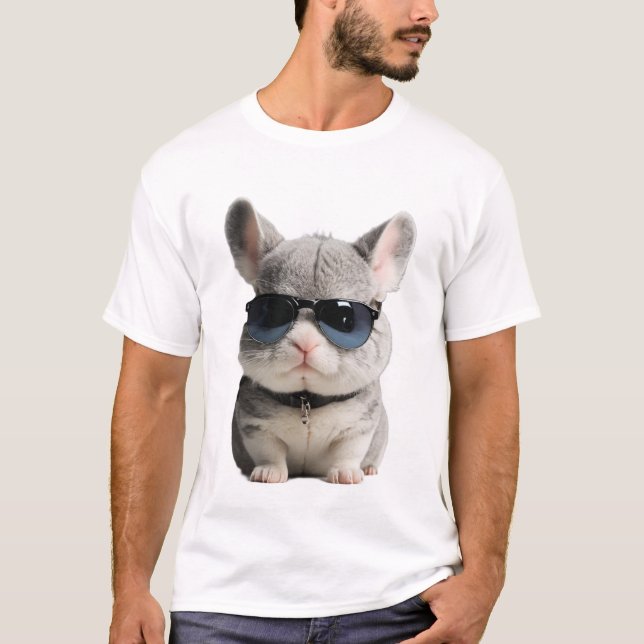 Camiseta Guay, Cute Y Fluffy Chinchilla (Anverso)