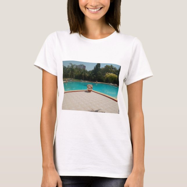 Camiseta Guay Hakuna Matata Pool Side I love My Family.jpg (Anverso)