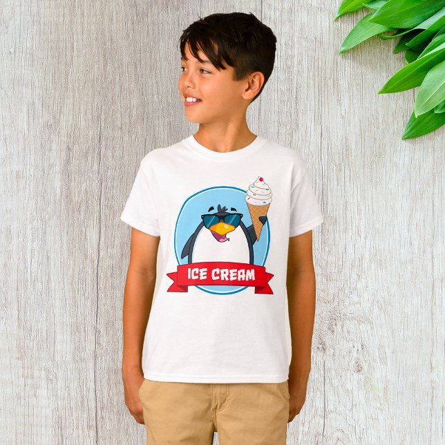 Camiseta Guay Pingüino sostiene helado (Subido por el creador)