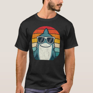 Camiseta Guay retro shark clásico vintage años 80 vibes div