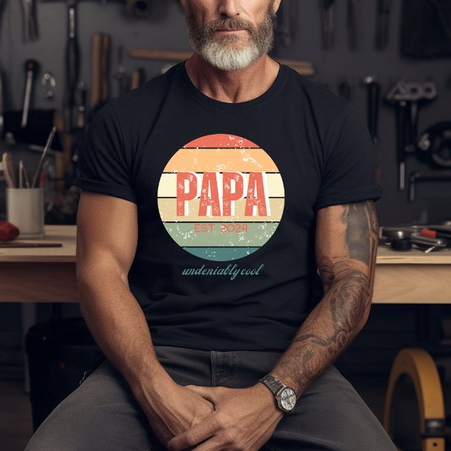 Camiseta Guay Retro Sun de Papa innegable (Subido por el creador)