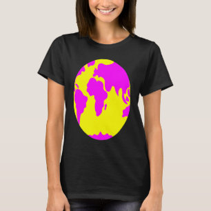 Camiseta Guay Wear World Map Outfit Graphic Style Tees & Co
