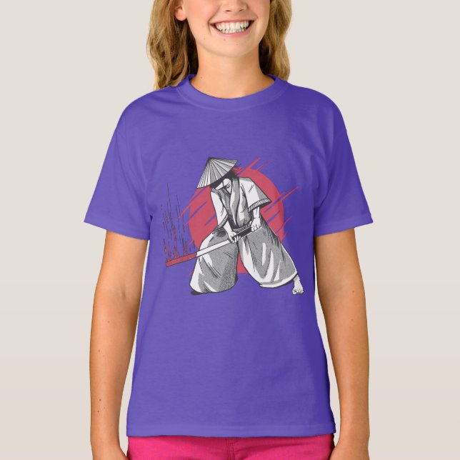 Camiseta Guerrero Samurái Golpea con Katana (Anverso)