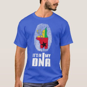 Camiseta Guinea Bissau está en mi ADN Mapa de la bandera de