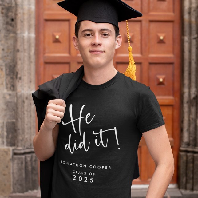 Camiseta Guión Blanco Moderno Que Hizo Nombrar La Graduació (Subido por el creador)