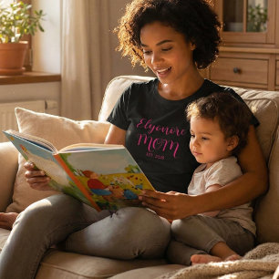 Camiseta Guión Rosa Nombre Personalizado Mamá Establecida