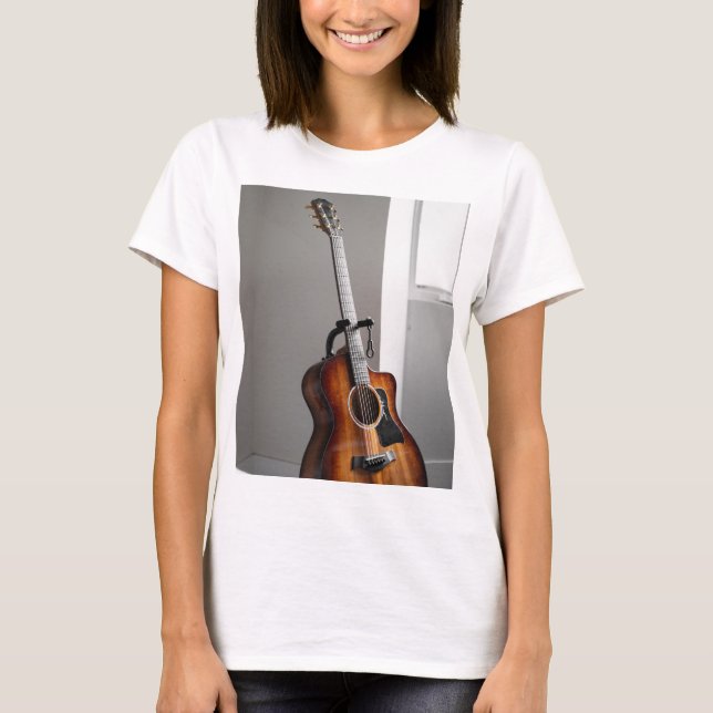 Camiseta Guitarra bonito (Anverso)