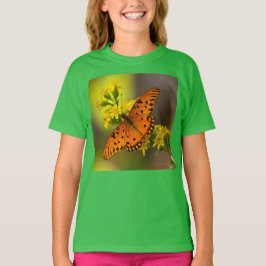 Camiseta Gulf Fritillary aka Passion Butterfly on Goldenrod
