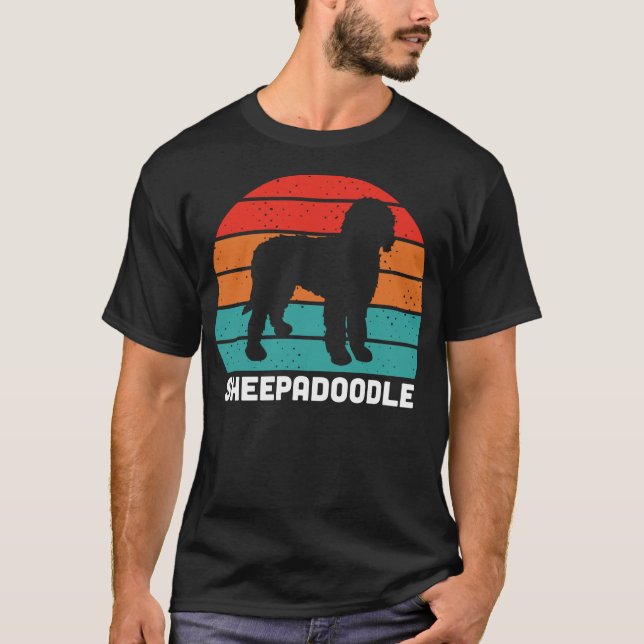 Camiseta H676 Silueta de perro de Sheepadoodle 1 (Anverso)