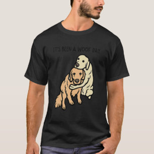 Camiseta Ha Sido Un Día de Guau Meme de Golden Retriever