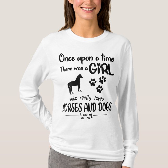 Camiseta Había Una Vez Un Chica Que Amaba El Caballo Y (Anverso)
