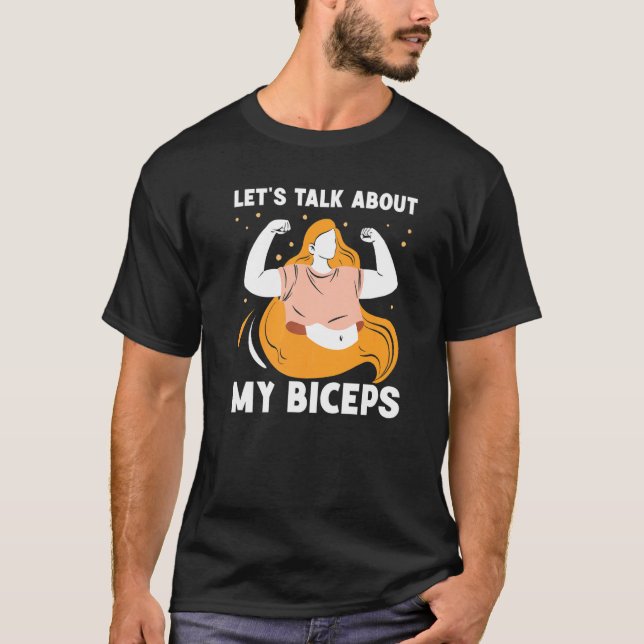 Camiseta Hablemos de mi Chica de Biceps, Mamá Curl, diciend (Anverso)