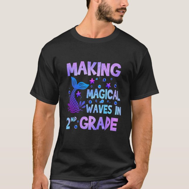 Camiseta Hacer olas mágicas en profesora de sirvienta de se (Anverso)