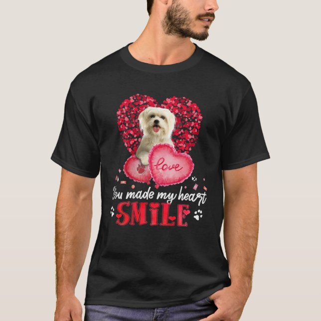 Camiseta Haces Que Mi Corazón Sonríe Maltés Con Corazón (Anverso)