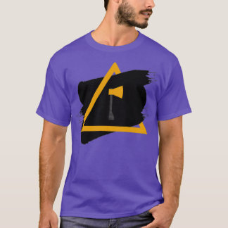 Camiseta hacha triangular