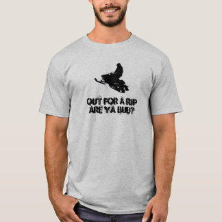 Camiseta Hacia fuera para un rasgón….Snowmobile