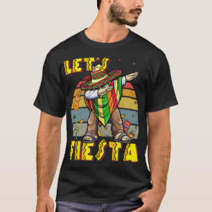 Camiseta Haciendo dab con poncho mexicano Cinco De Mayo Div