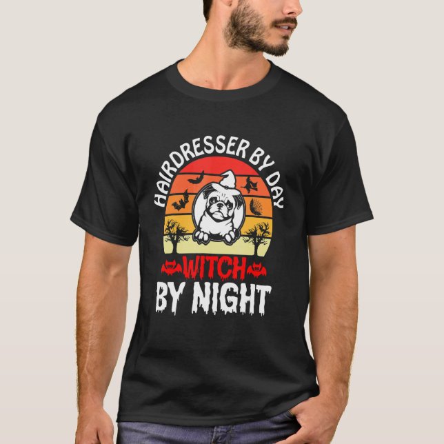 Camiseta Hairdresser By Day Witch By Night (Anverso)