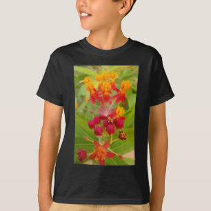 Camiseta Hakuna Matata adorable flor verde amarilla.
