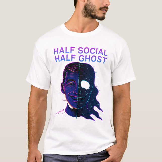 Camiseta Half Social Half Ghost Introvert Antisocial Humor (Anverso)