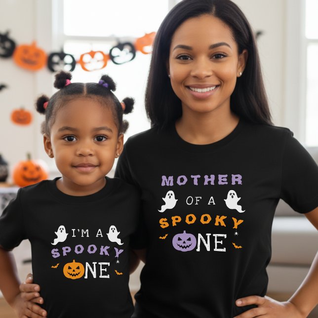 Camiseta Halloween 1er cumpleaños Spooky Una Madre Fantasma (Halloween 1st Birthday Spooky One Ghost Mother T-Shirt
)