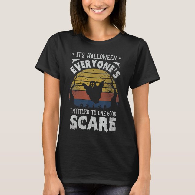 Camiseta Halloween Cada Uno Se Enorgullece De Un Buen Temor (Anverso)
