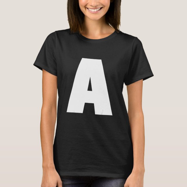Camiseta Halloween Carnival Group Costume Red Letter A (Anverso)