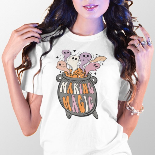 CAMISETA HALLOWEEN CAULDRON HACIENDO FANTASMAS MÁGICAS (Subido por el creador)
